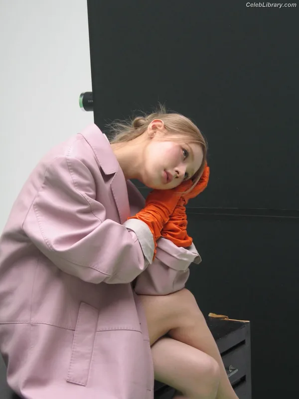 Cho Mi-yeon (Miyeon) - i-dle [(G)I-dle] photo 15 of 1019