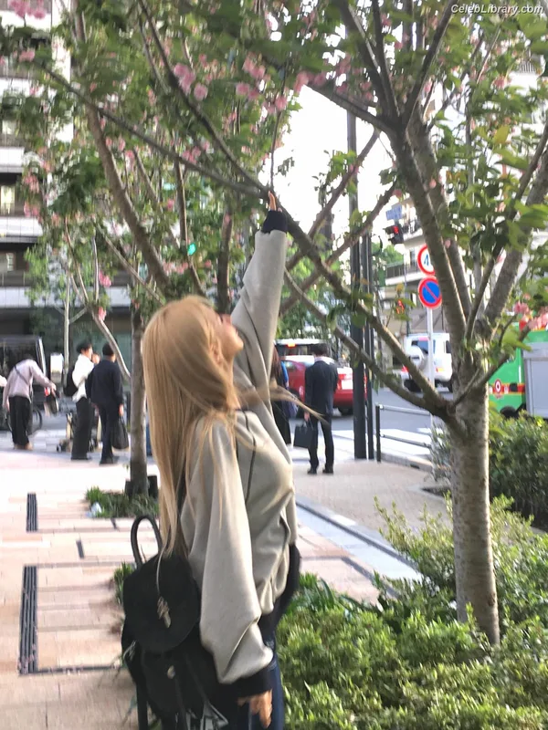 Cho Mi-yeon (Miyeon) - i-dle [(G)I-dle] photo 23 of 1019