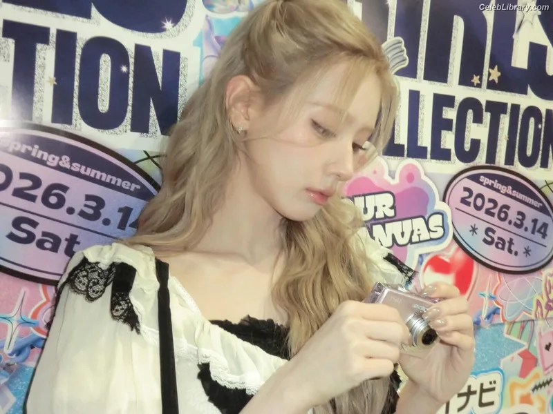 Cho Mi-yeon (Miyeon) - i-dle [(G)I-dle] photo 13 of 1019
