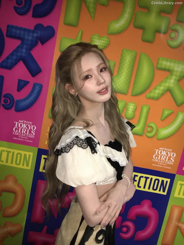 Cho Mi-yeon (Miyeon) - i-dle [(G)I-dle] photo 16 of 1019