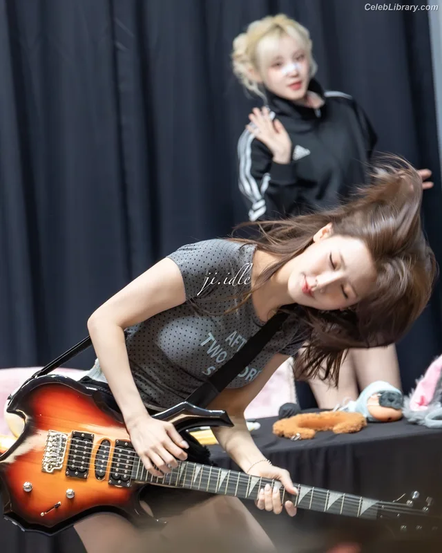 Cho Mi-yeon (Miyeon) - i-dle [(G)I-dle] photo 24 of 1019