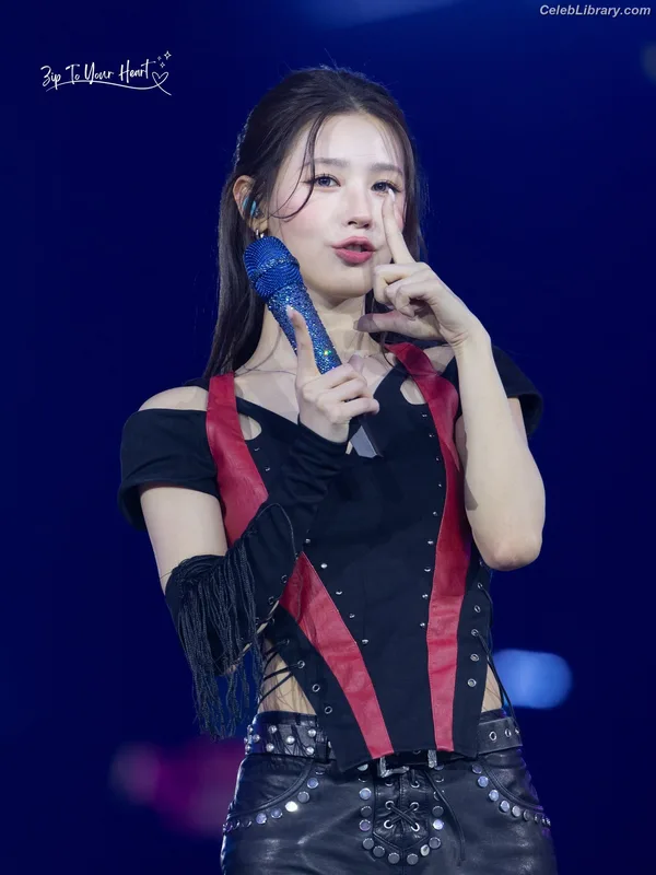 Cho Mi-yeon (Miyeon) - i-dle [(G)I-dle] photo 20 of 1019