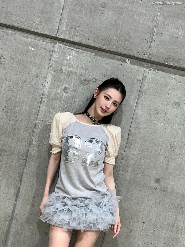 Cho Mi-yeon (Miyeon) - i-dle [(G)I-dle] photo 2 of 1019