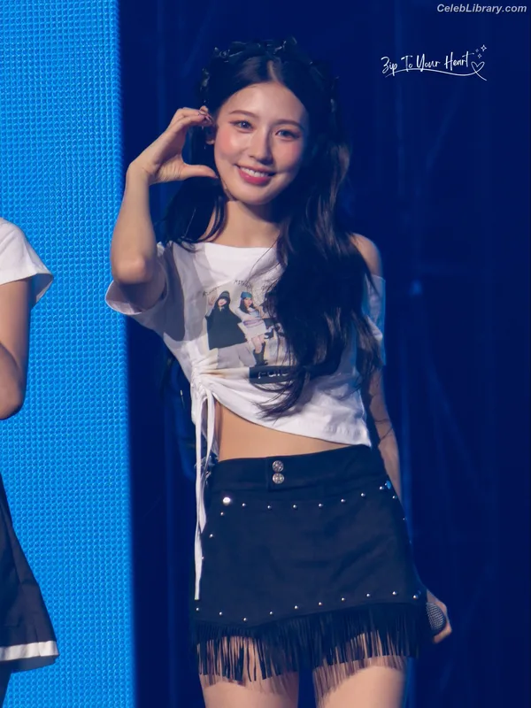 Cho Mi-yeon (Miyeon) - i-dle [(G)I-dle] photo 11 of 1019
