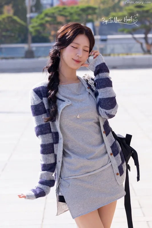 Cho Mi-yeon (Miyeon) - i-dle [(G)I-dle] photo 5 of 1019