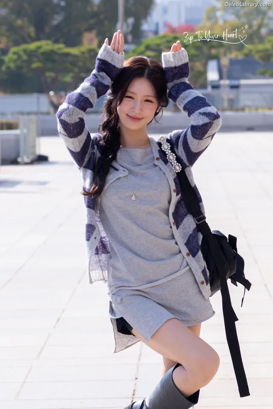 Cho Mi-yeon (Miyeon) - i-dle [(G)I-dle] photo 6 of 1019