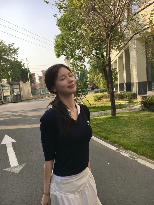 Cho Mi-yeon (Miyeon) - i-dle [(G)I-dle] photo 19 of 1019