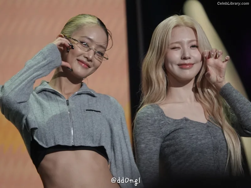 Cho Mi-yeon (Miyeon) - i-dle [(G)I-dle] photo 10 of 1019
