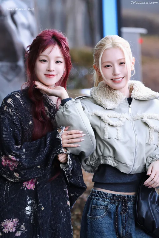 Cho Mi-yeon (Miyeon) - i-dle [(G)I-dle] photo 6 of 1019