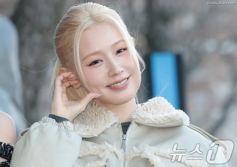 Cho Mi-yeon (Miyeon) - i-dle [(G)I-dle] photo 9 of 1019