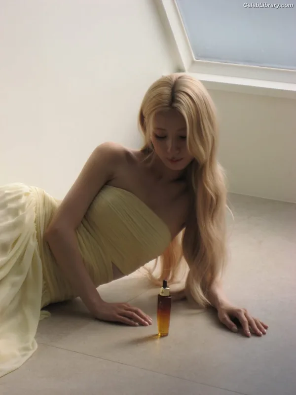 Cho Mi-yeon (Miyeon) - i-dle [(G)I-dle] photo 13 of 1019