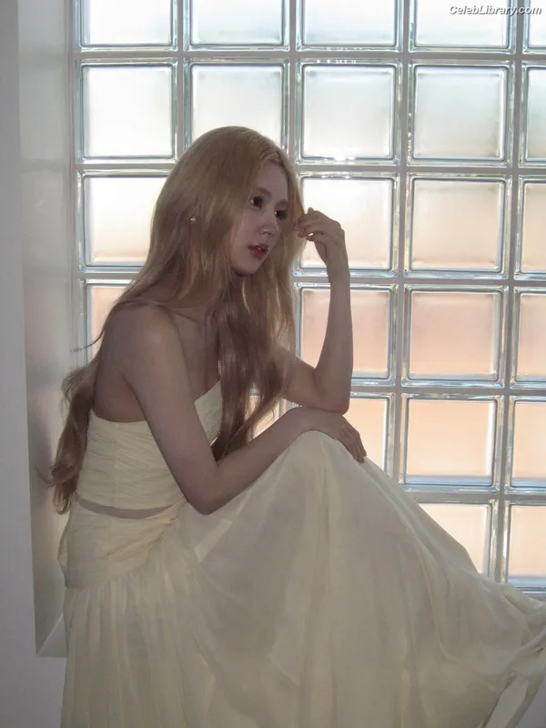 Cho Mi-yeon (Miyeon) - i-dle [(G)I-dle] photo 7 of 1019