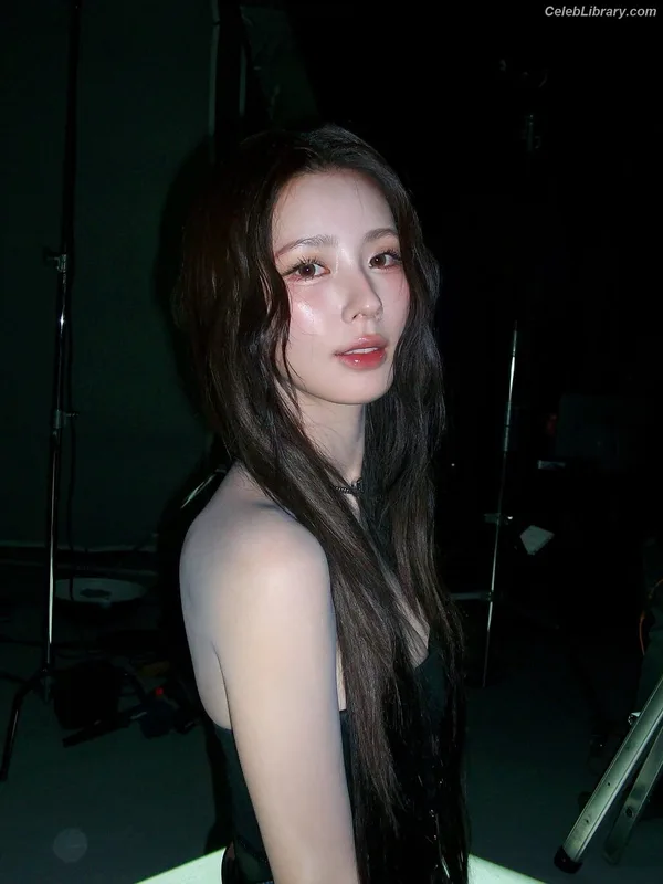 Cho Mi-yeon (Miyeon) - i-dle [(G)I-dle] photo 19 of 1019