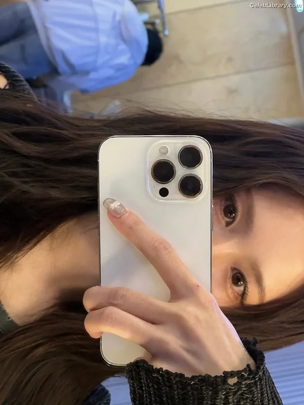 Cho Mi-yeon (Miyeon) - i-dle [(G)I-dle] photo 20 of 1019