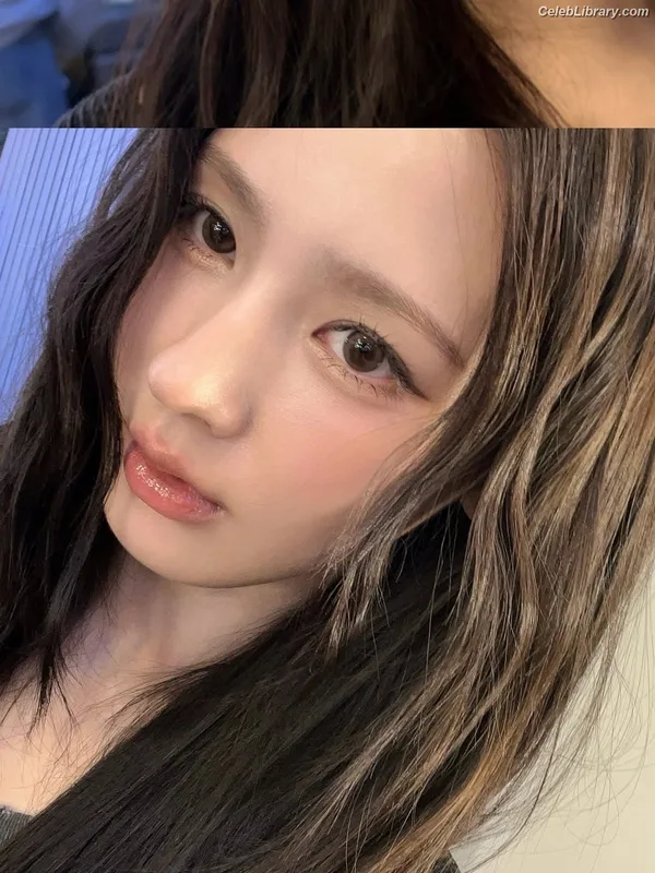 Cho Mi-yeon (Miyeon) - i-dle [(G)I-dle] photo 3 of 1019