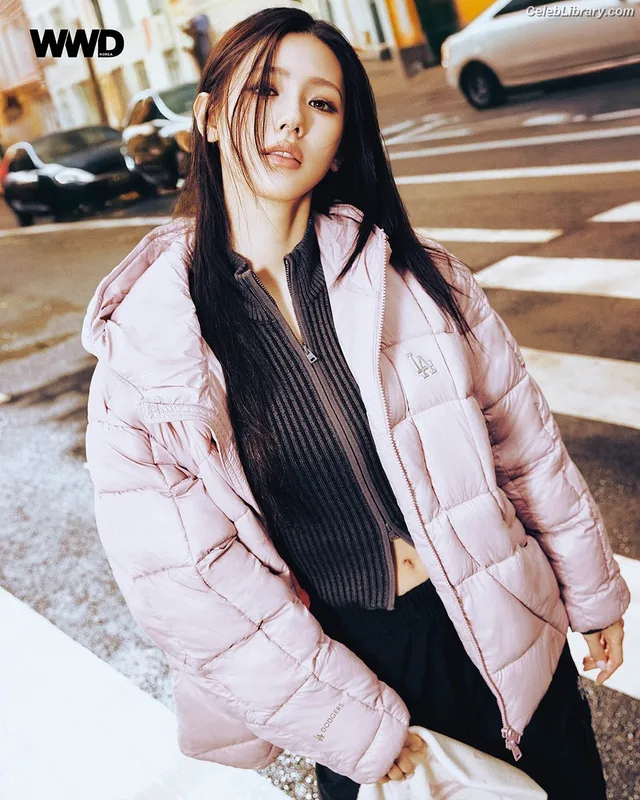 Cho Mi-yeon (Miyeon) - i-dle [(G)I-dle] photo 24 of 1019