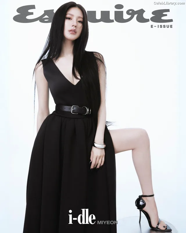 Cho Mi-yeon (Miyeon) - i-dle [(G)I-dle] photo 2 of 1019