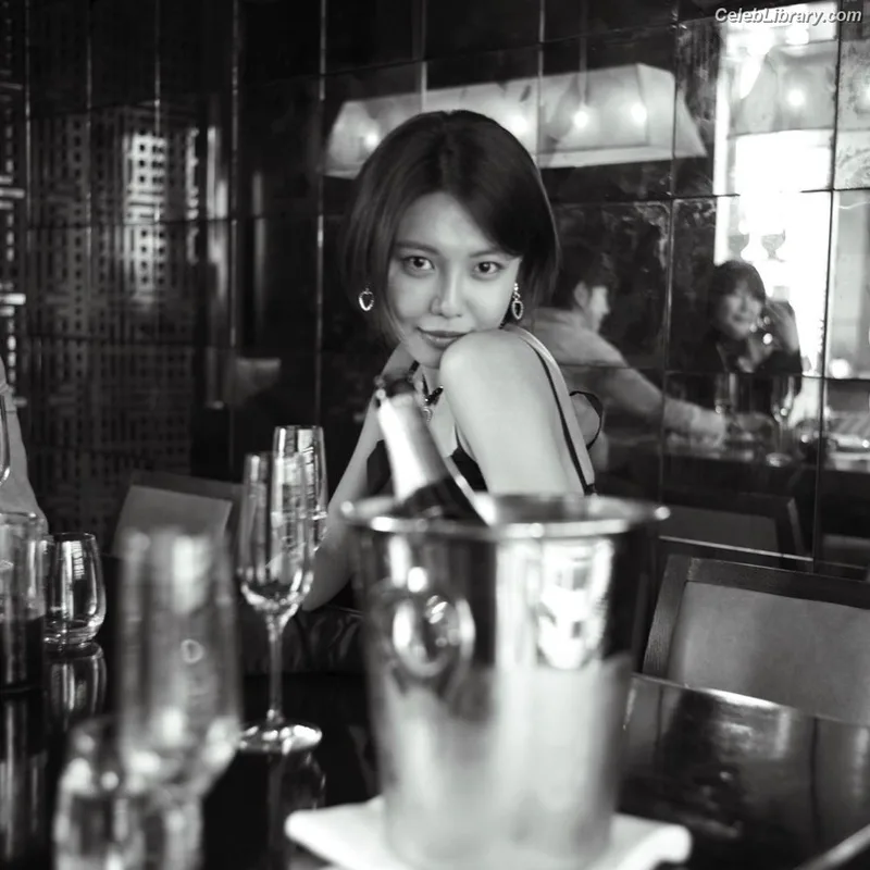 Choi Soo Young photo 5 of 21