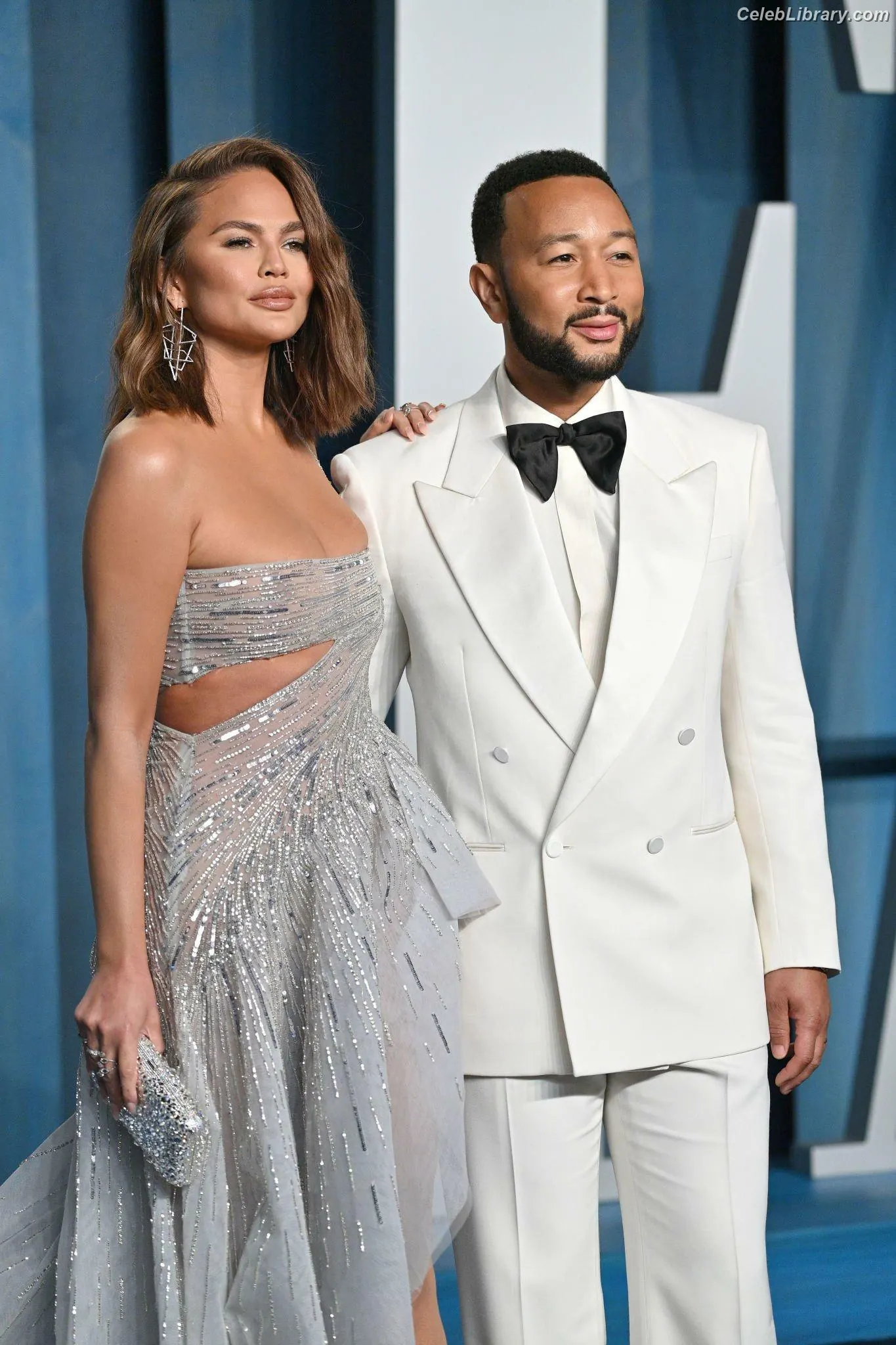Chrissy Teigen photo 7 of 898