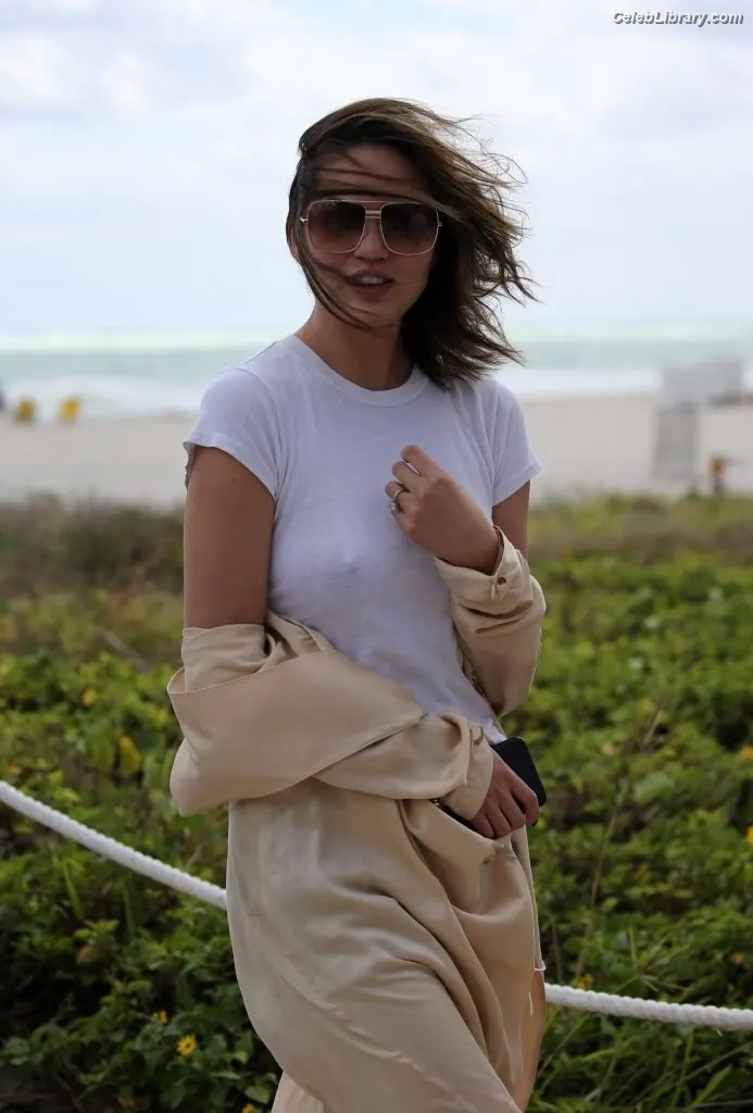 Chrissy Teigen photo 1 of 898