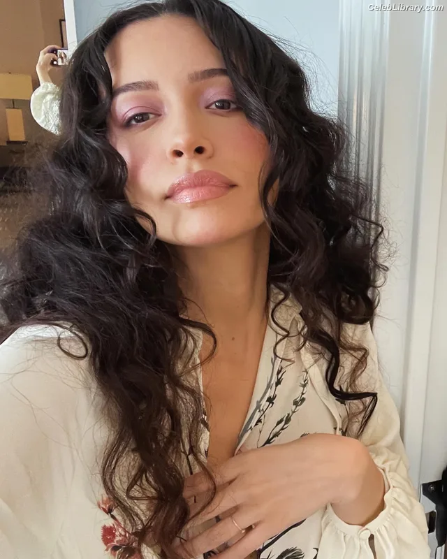 Christian Serratos photo 1 of 303