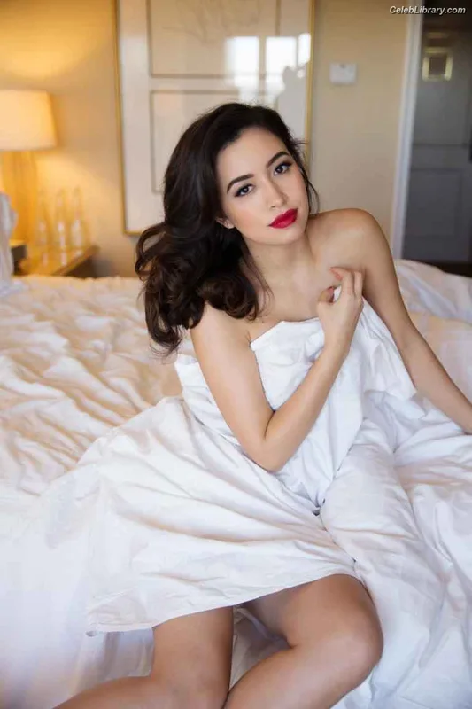 Christian Serratos photo 7 of 303