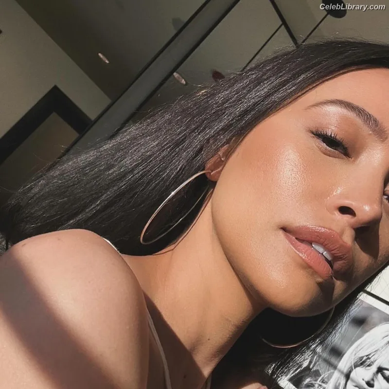 Christian Serratos photo 8 of 303