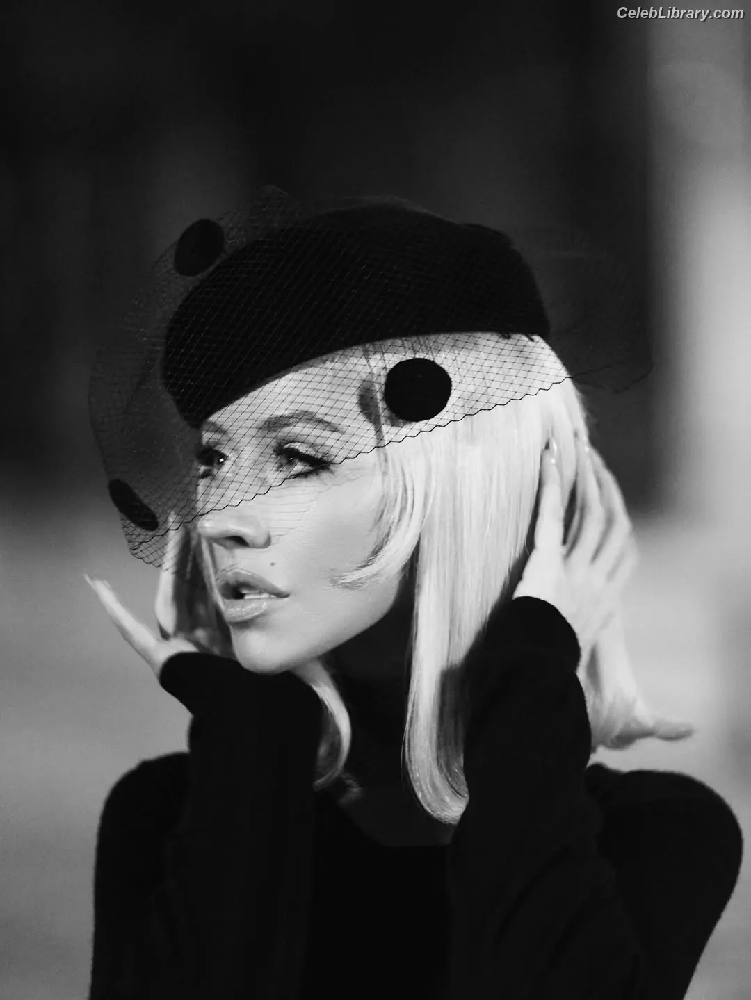 Christina Aguilera photo 24 of 634