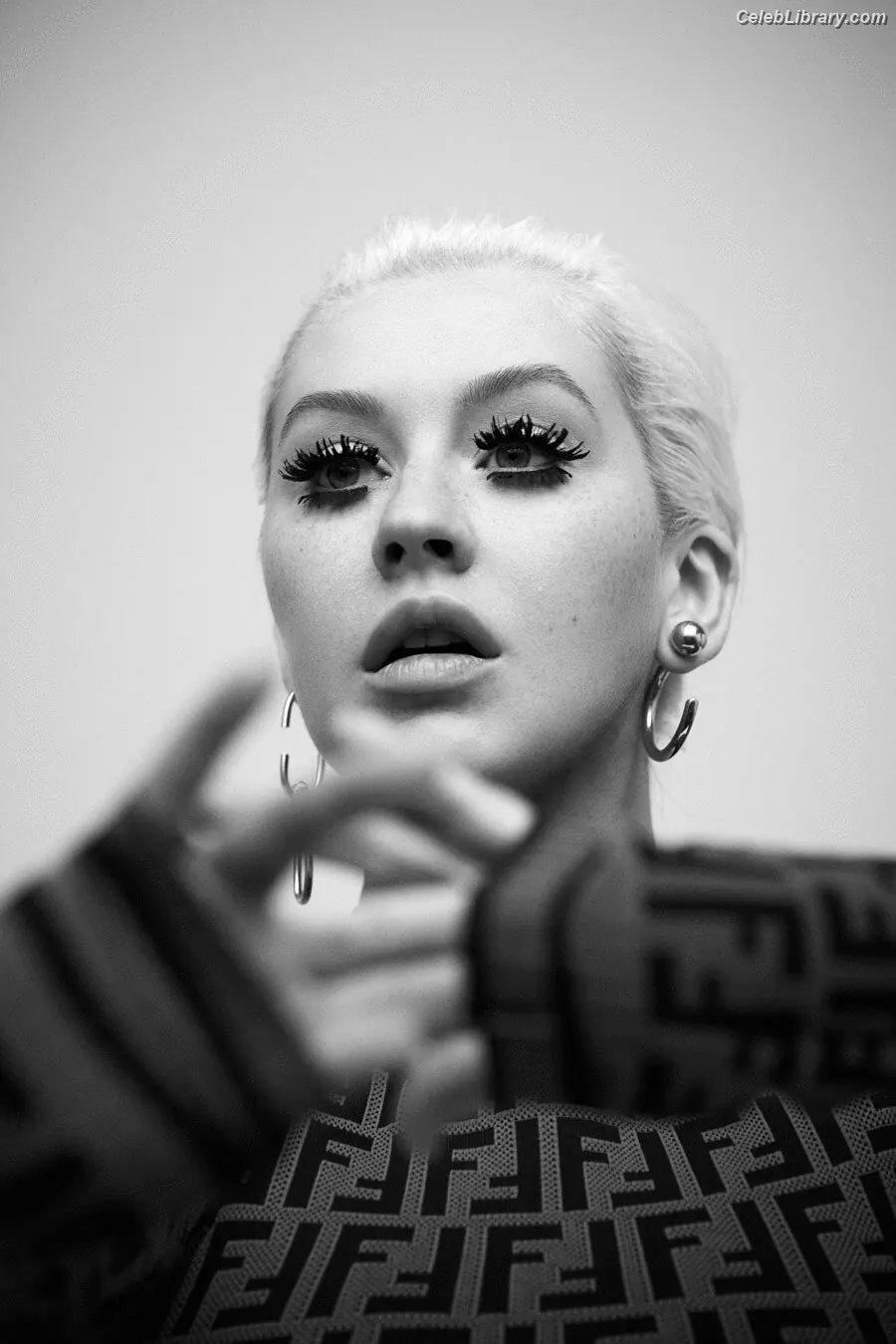 Christina Aguilera photo 8 of 634