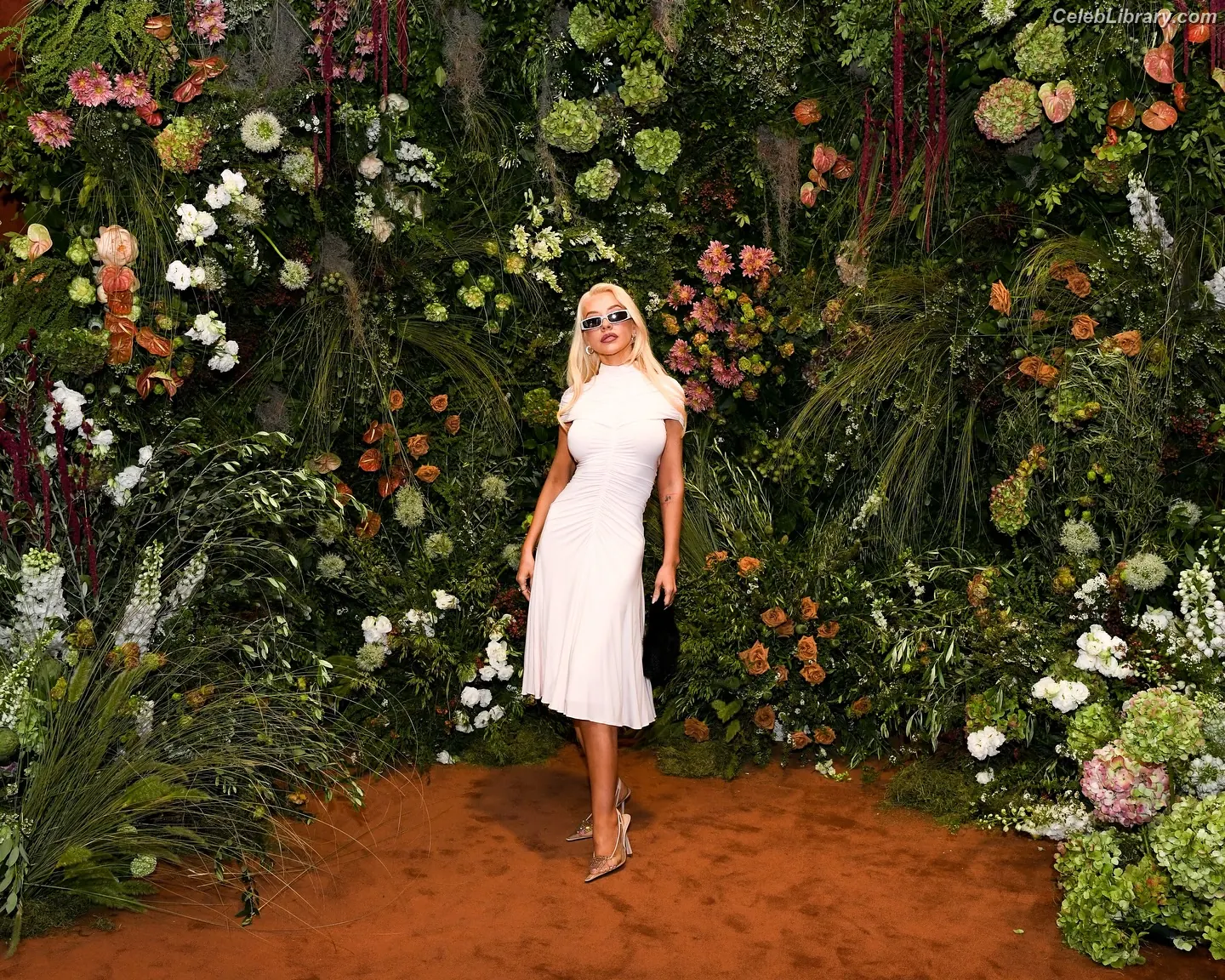 Christina Aguilera photo 24 of 634