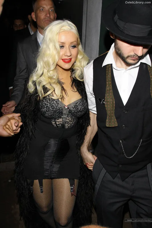 Christina Aguilera photo 3 of 635