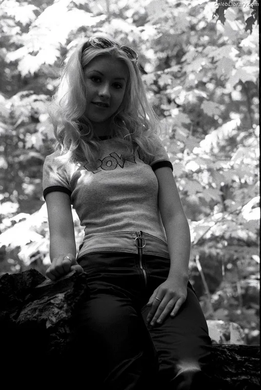 Christina Aguilera photo 7 of 635