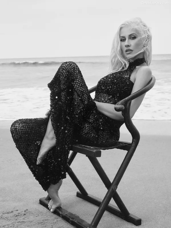 Christina Aguilera photo 2 of 635