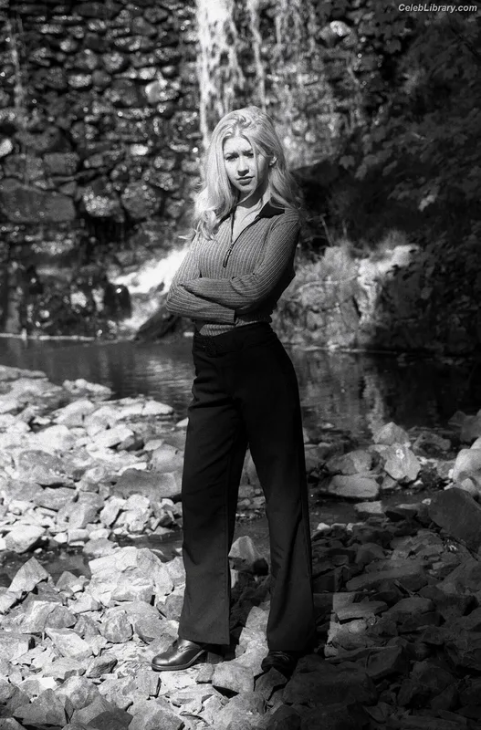 Christina Aguilera photo 7 of 635