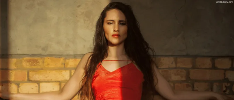 Christina Chong photo 3 of 75