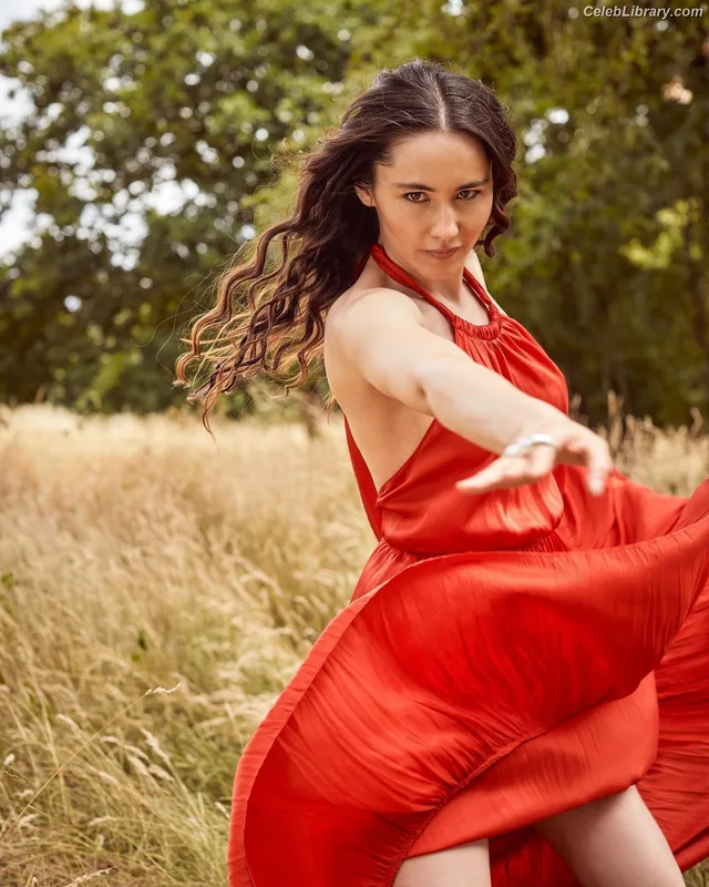 Christina Chong photo 8 of 75