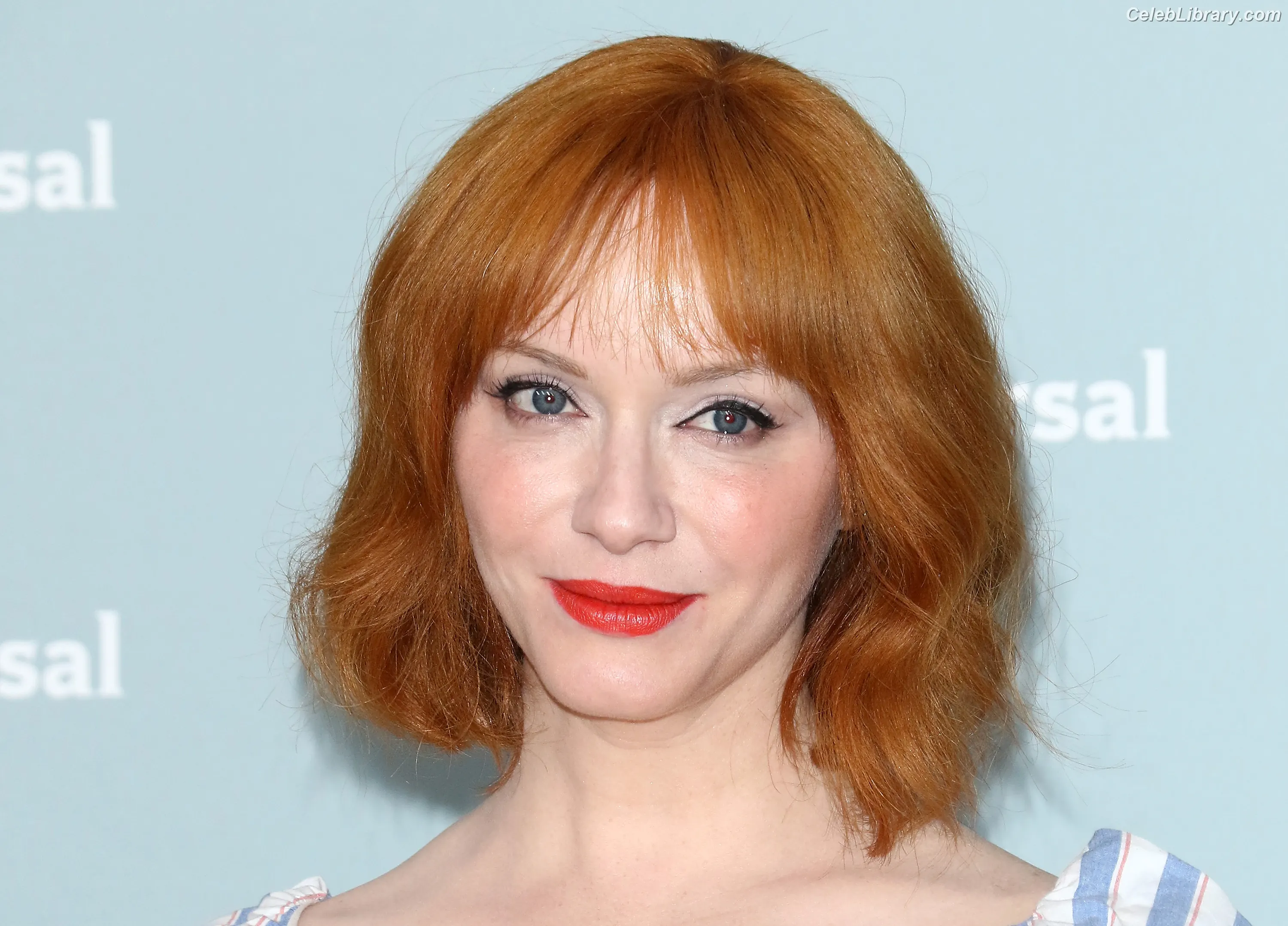 Christina Hendricks photo 22 of 2760