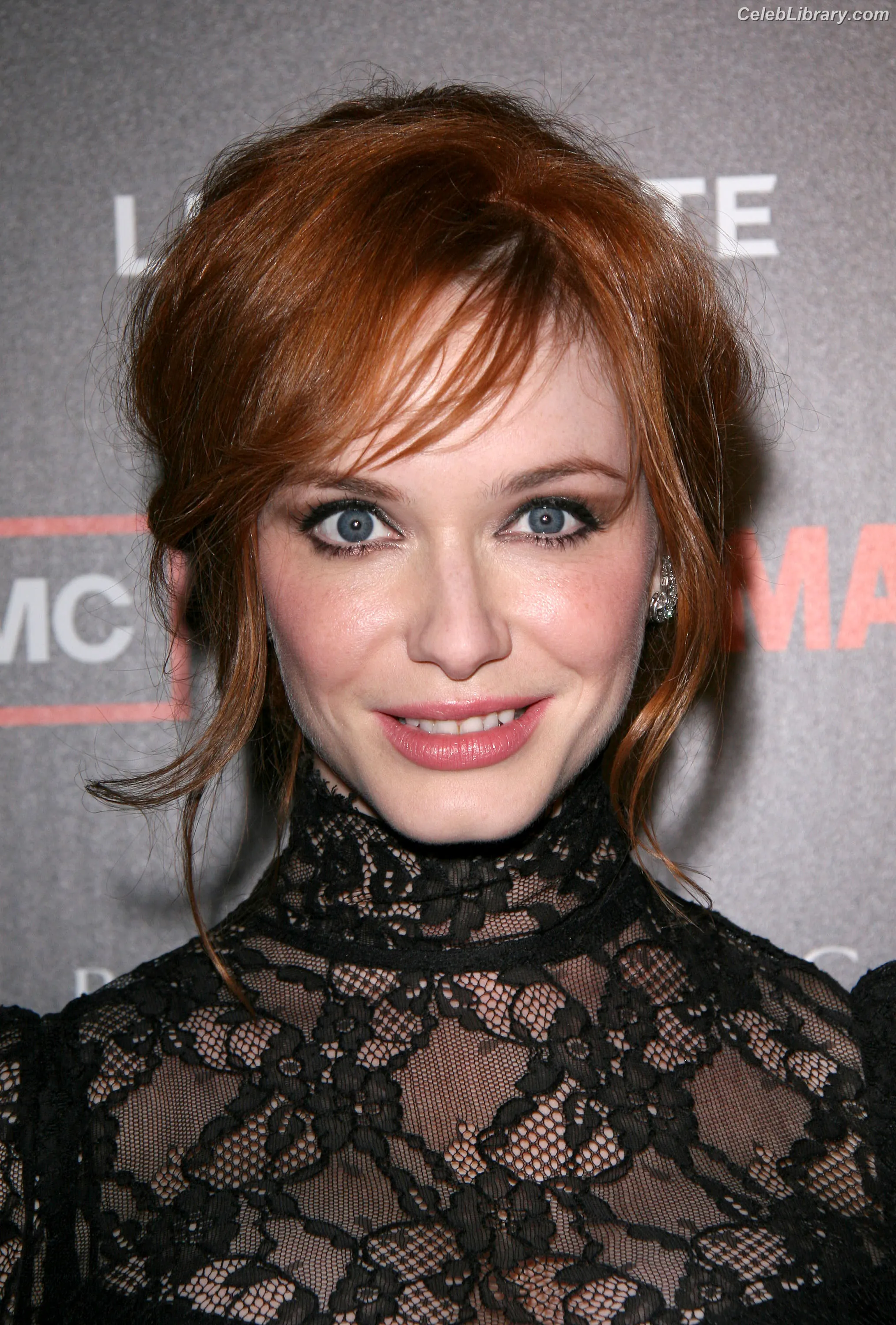 Christina Hendricks photo 9 of 2760