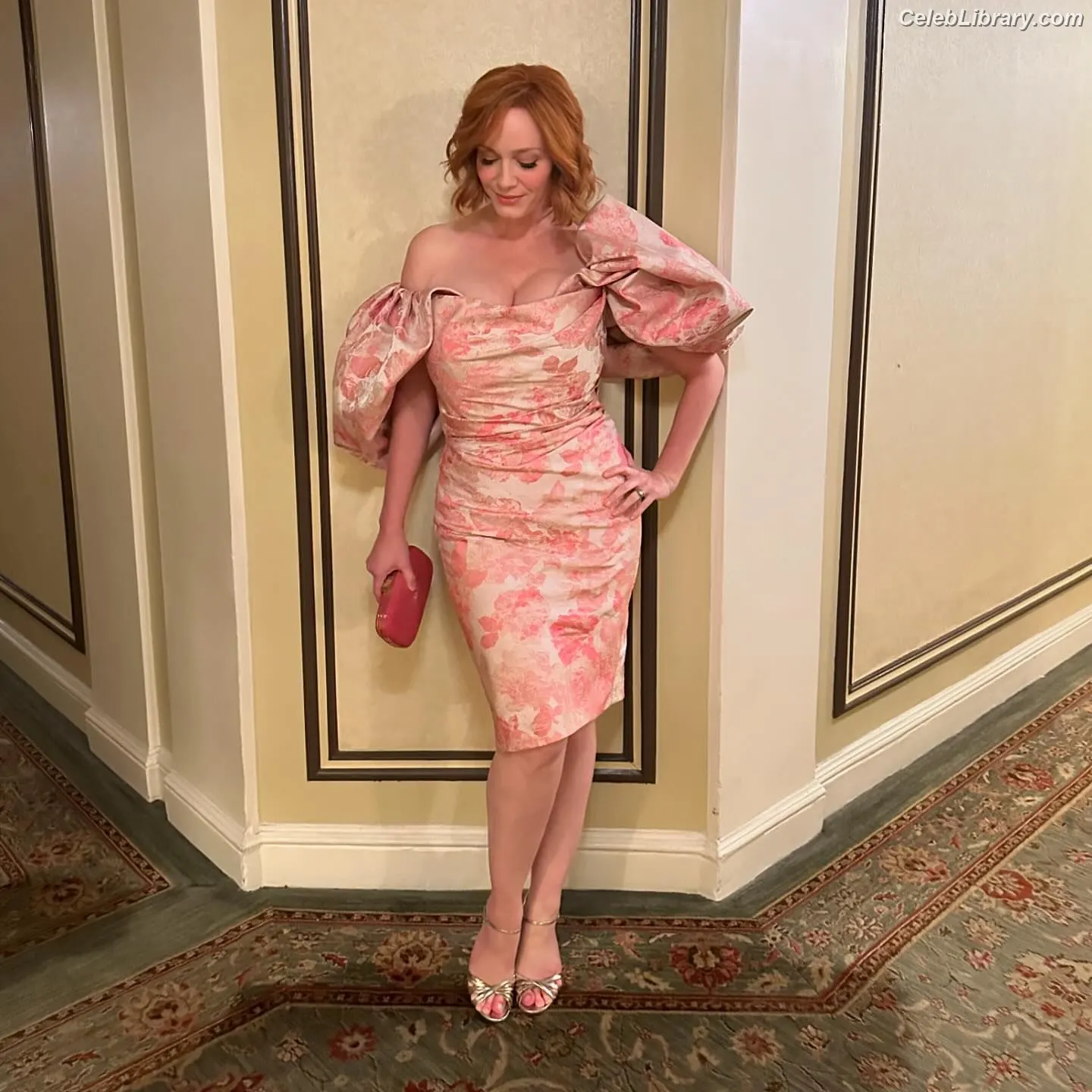 Christina Hendricks photo 20 of 2760