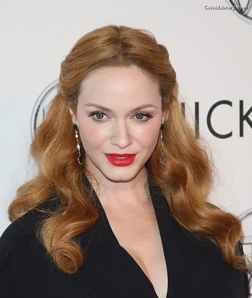 Christina Hendricks photo 21 of 2760