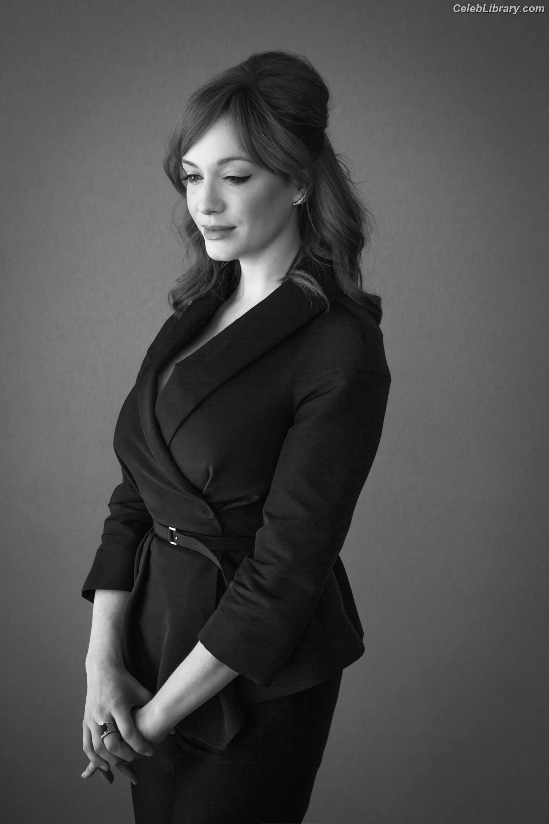 Christina Hendricks photo 5 of 2760