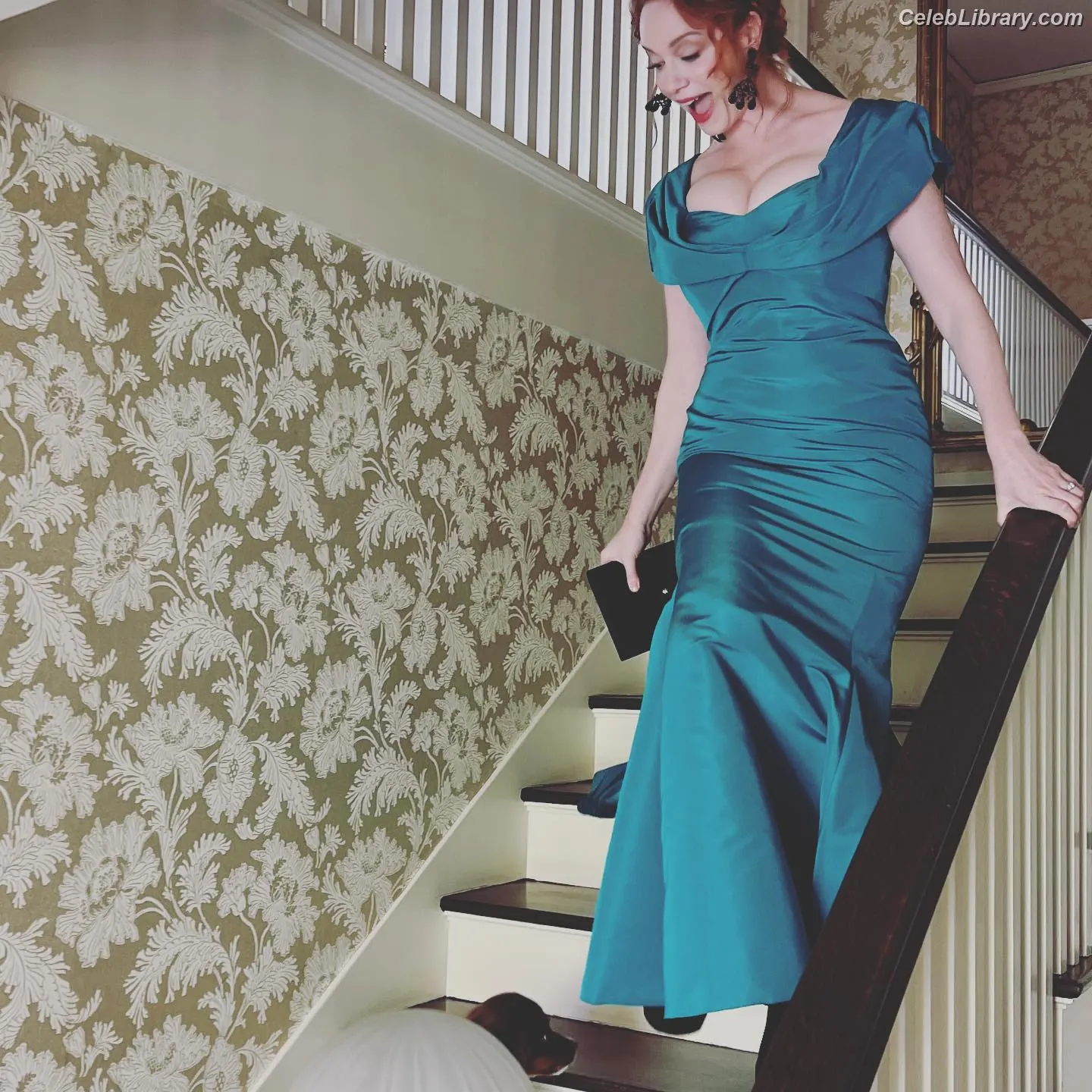 Christina Hendricks photo 11 of 2760