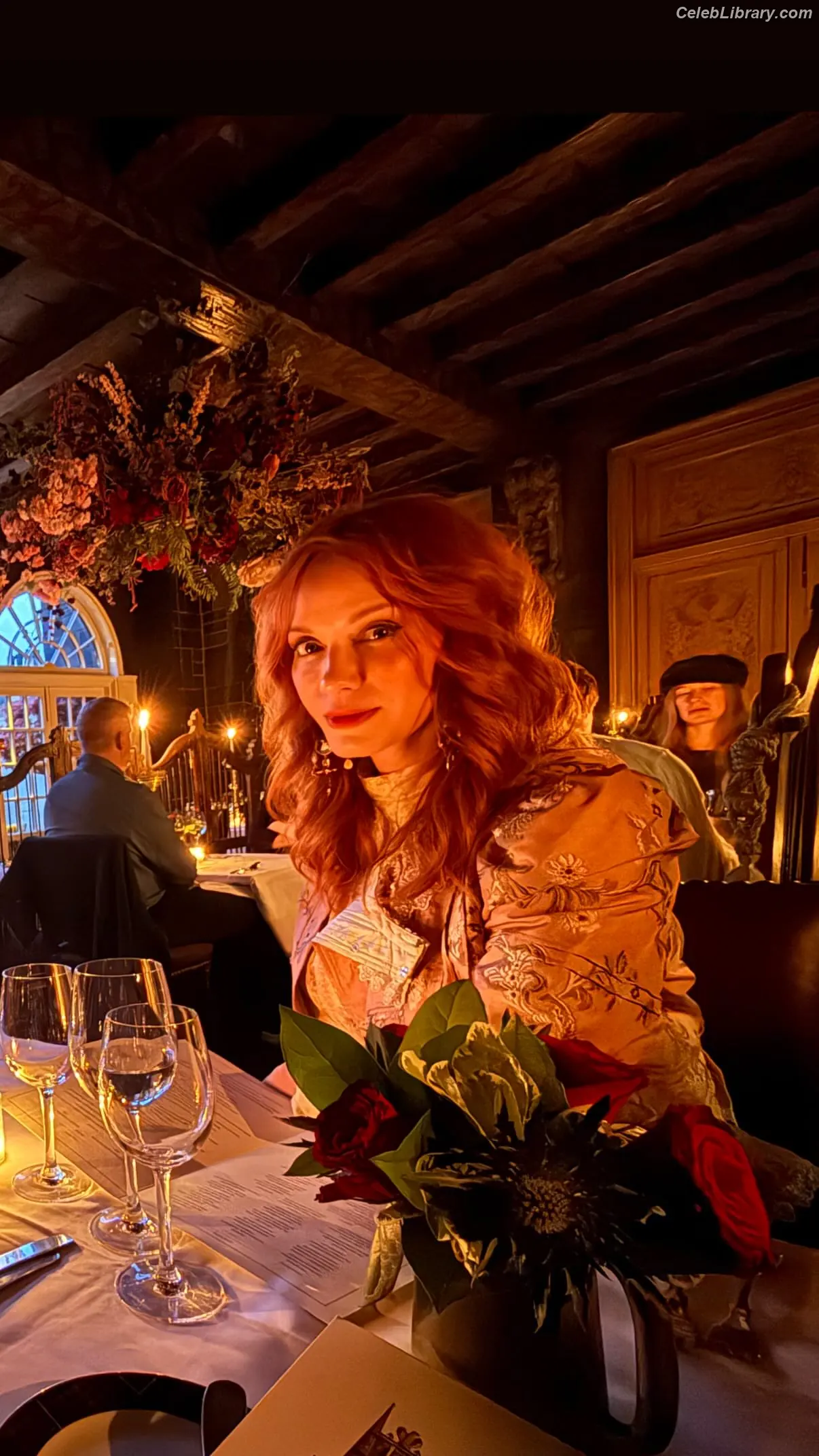 Christina Hendricks photo 21 of 2760
