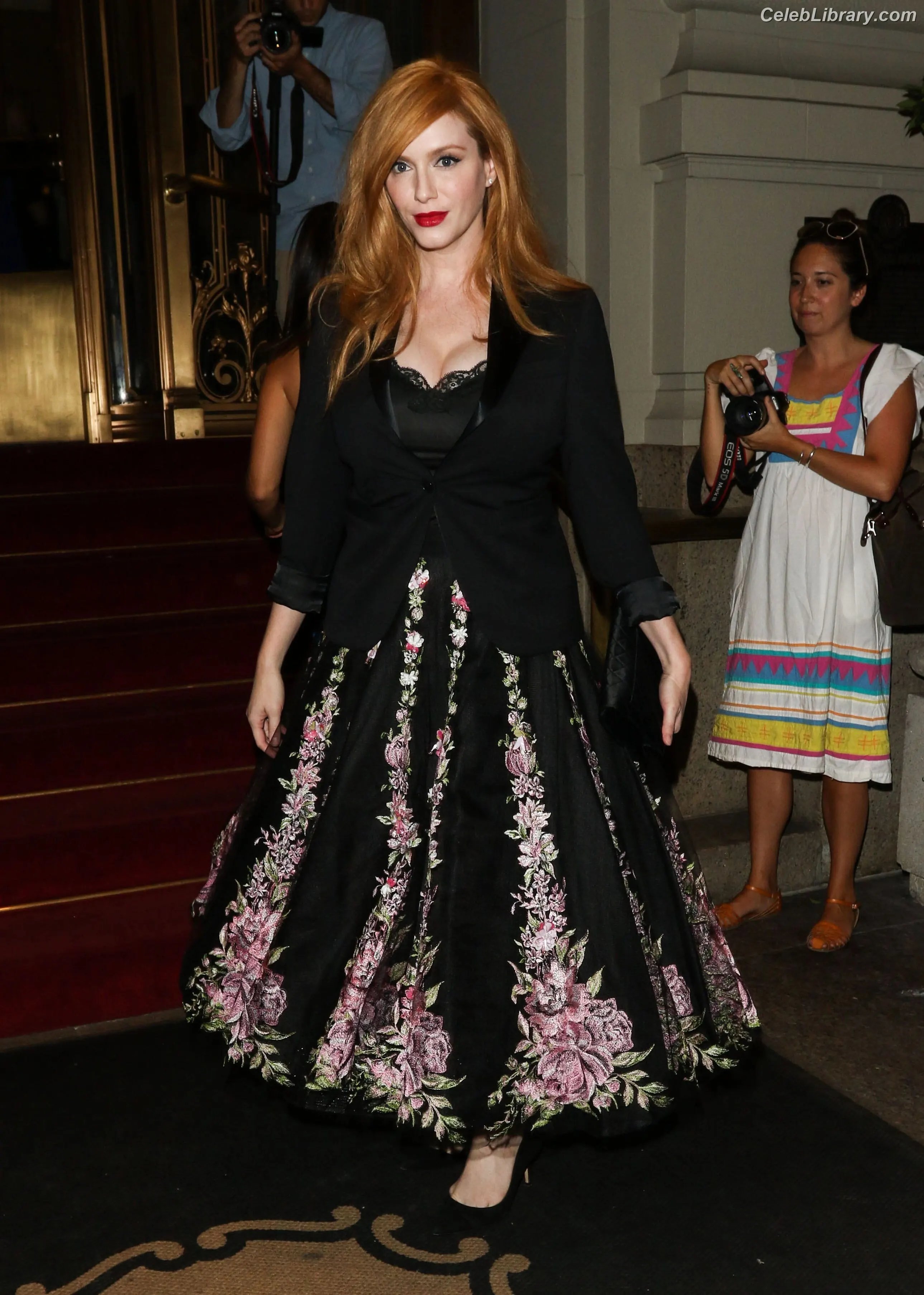 Christina Hendricks photo 12 of 2760