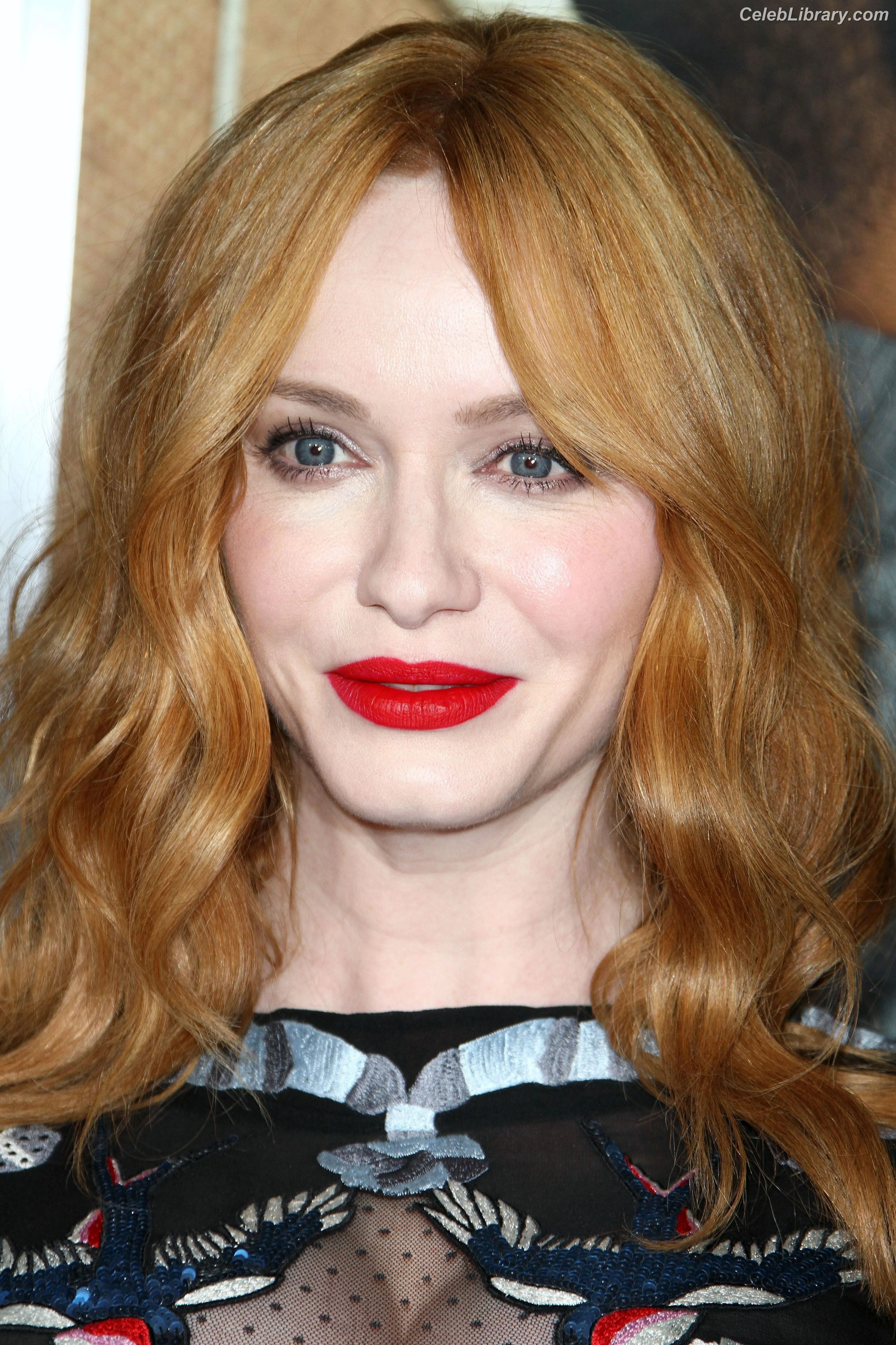 Christina Hendricks photo 23 of 2760