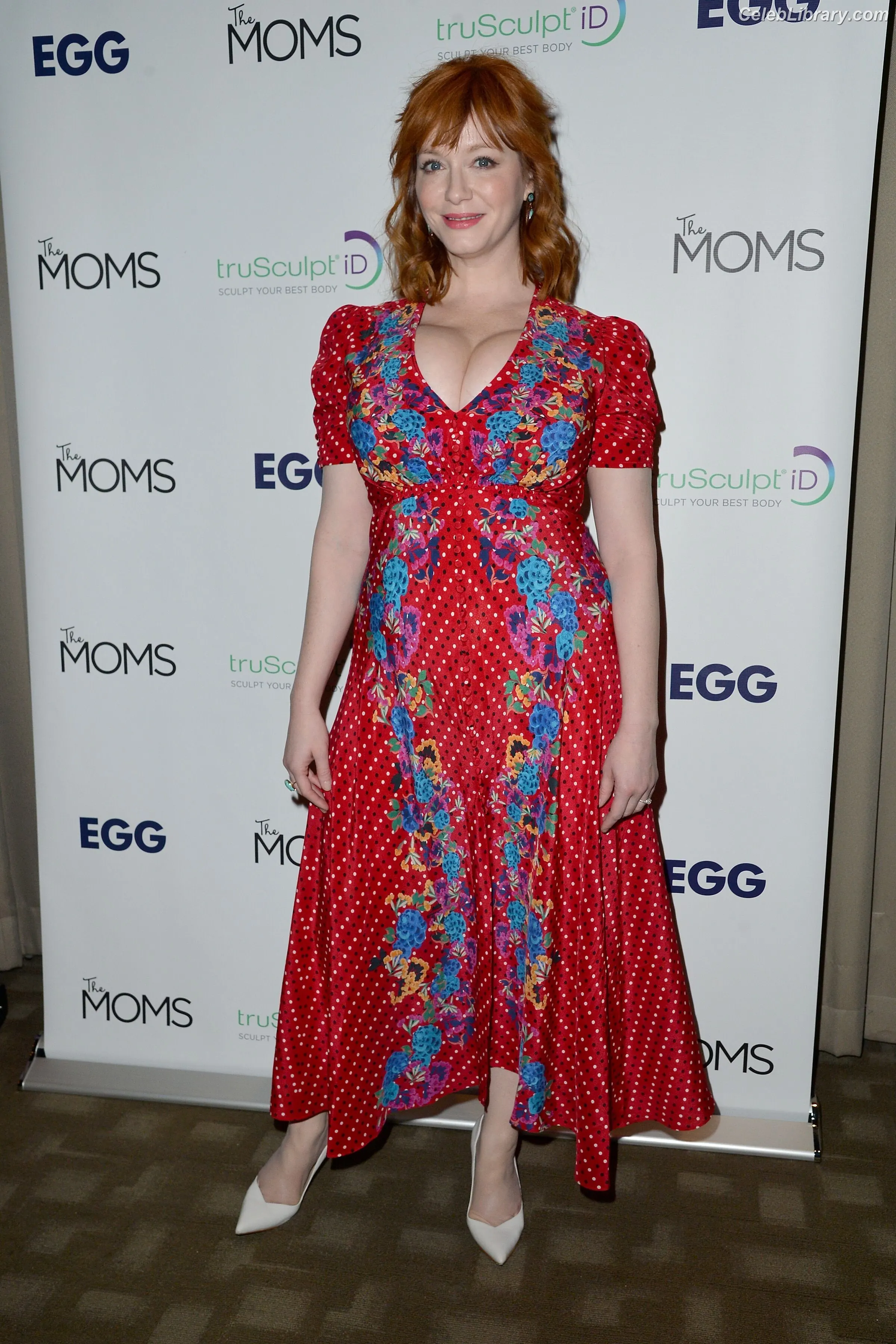 Christina Hendricks photo 23 of 2760