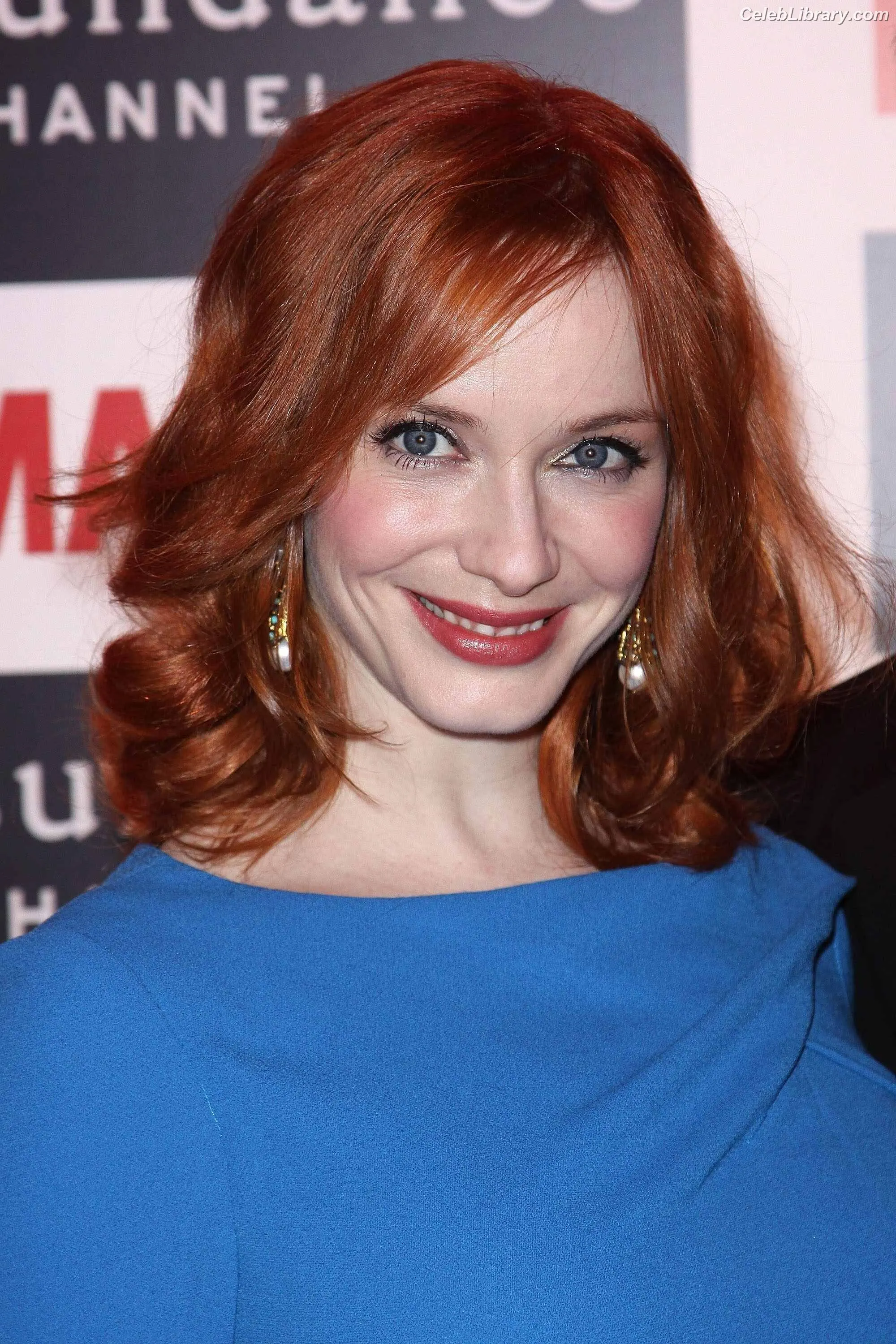 Christina Hendricks photo 2 of 2760