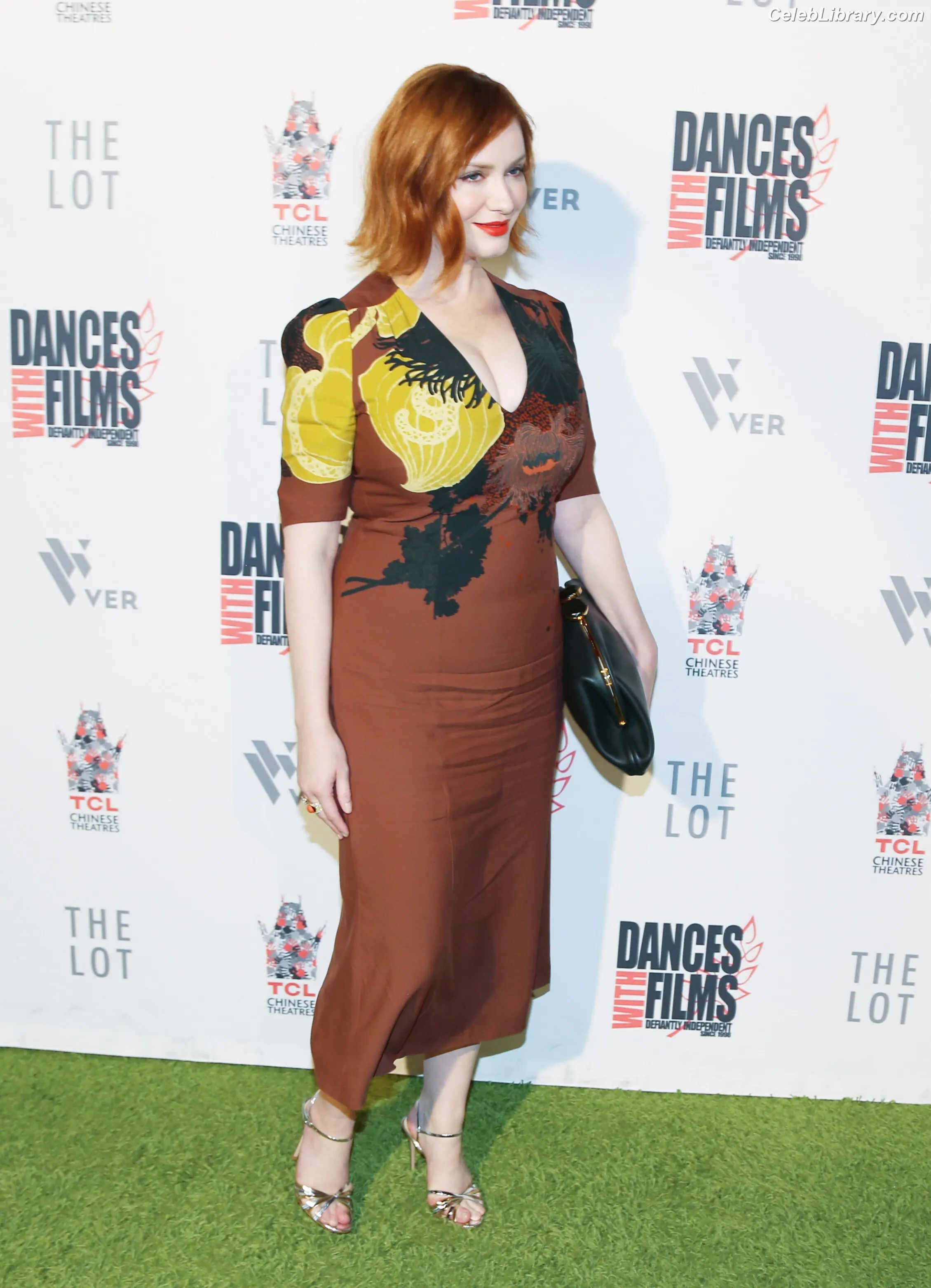 Christina Hendricks photo 15 of 2760