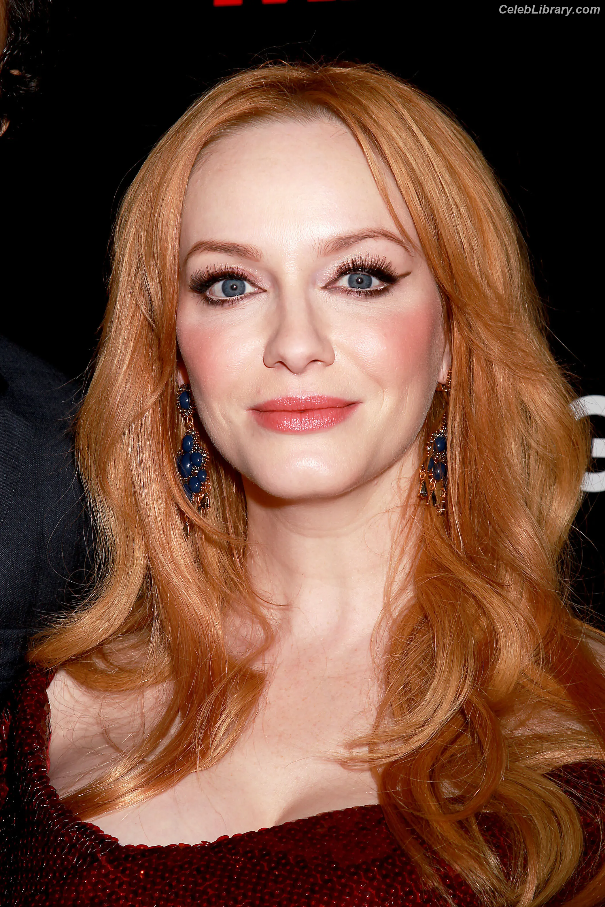 Christina Hendricks photo 16 of 2760