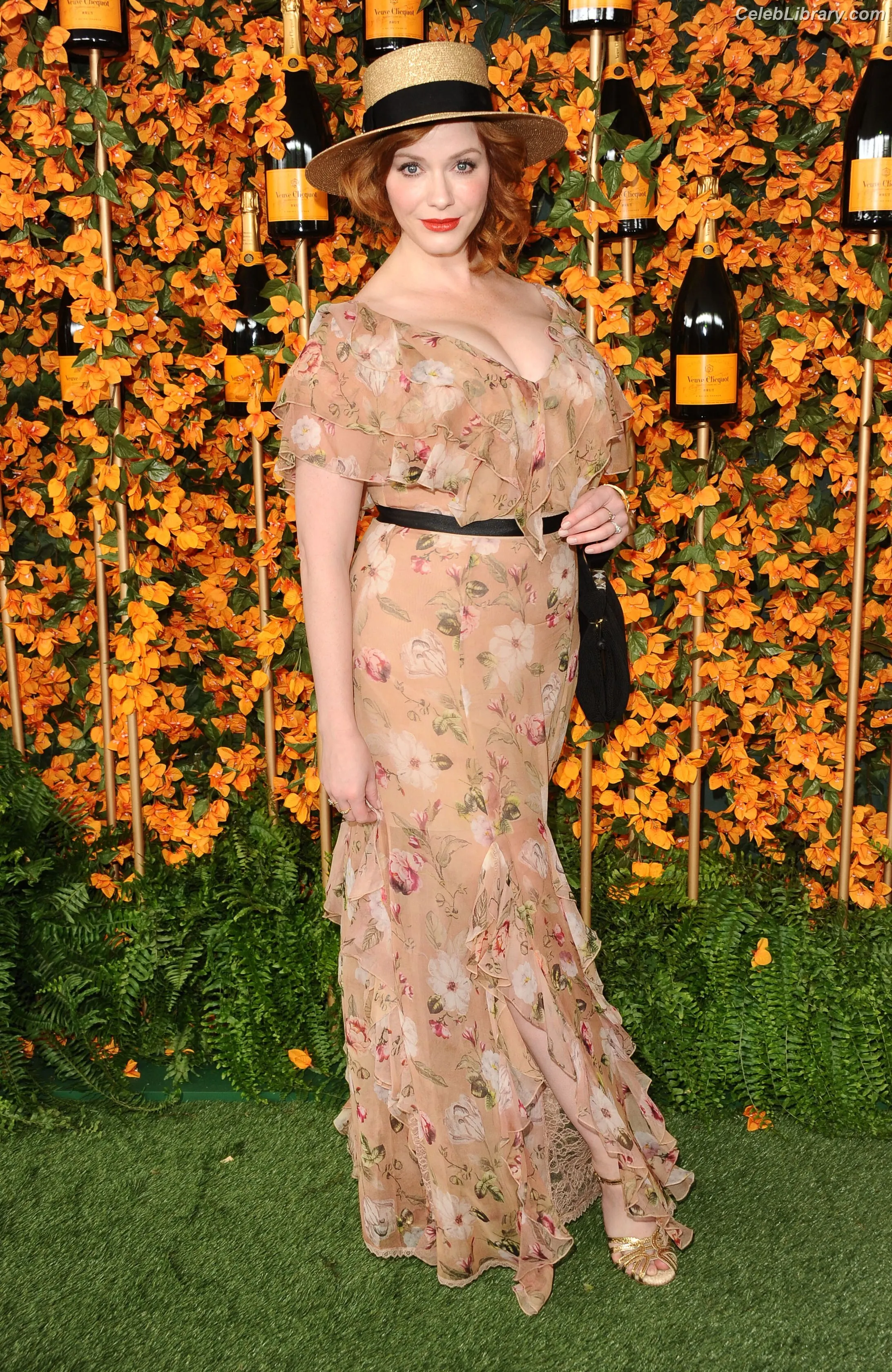 Christina Hendricks photo 13 of 2760